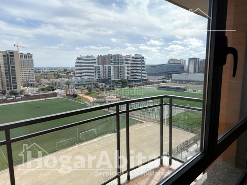 Foto 40bb00d7-2db2-4c81-8edc-63e8b4a50ac3. Pis amb calefacció aparcament piscina a Ciutat de les Ciències i de les Arts - Justicia Valencia
