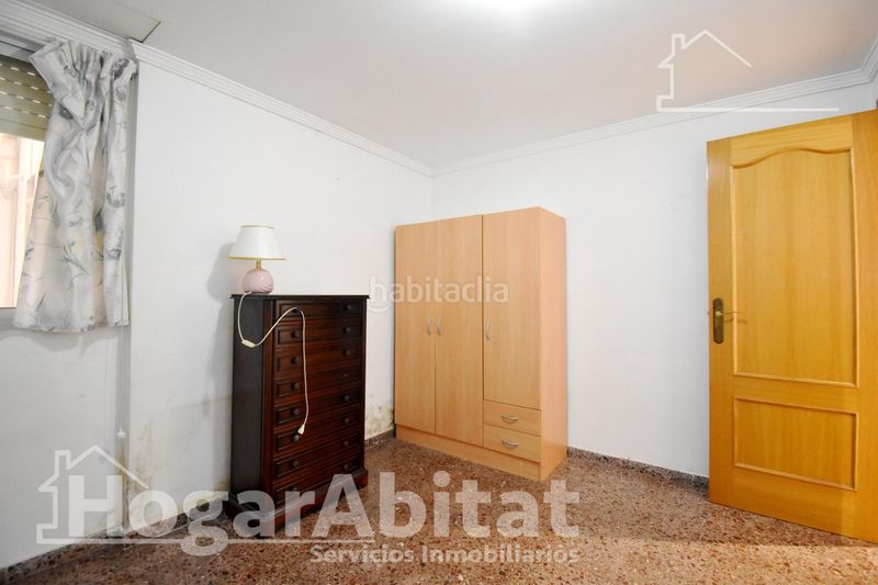 Foto c6b2254d-06f6-43ab-80d7-4e6560a5fb7d. Pis a Germaníes - Juzgados Gandia