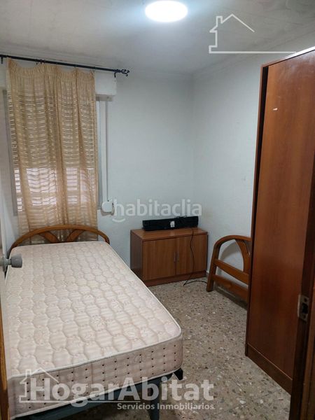 Foto df598765-cd65-4d4e-9905-c4bdca35df99. Pis a Nules