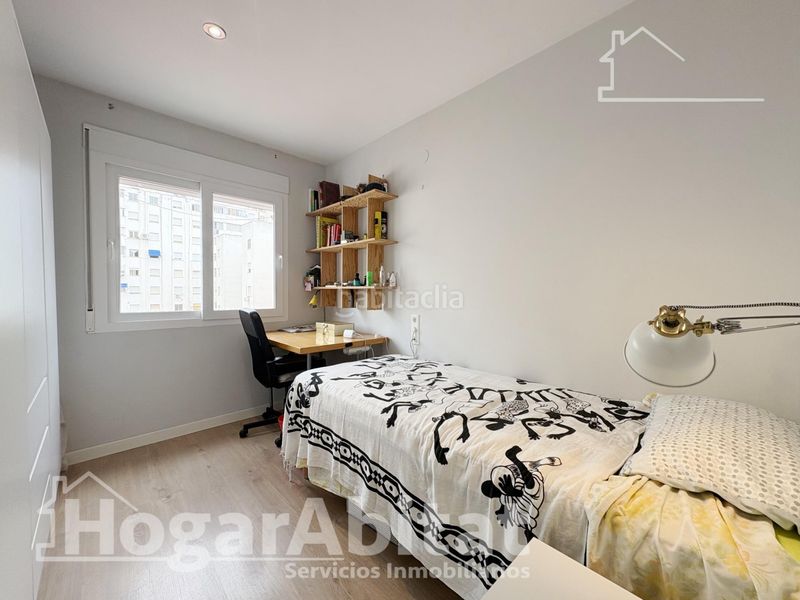 Foto 69b5f5c4-2a89-4a1a-9f90-69eaea079447. Pis a Germaníes - Juzgados Gandia