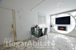 Casa  Calle san vicente del raspeig. Oportunidada! casa con dos viviendas y terraza