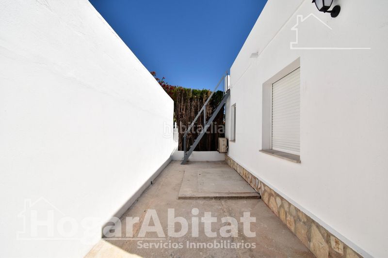 Foto d63d39f1-1933-4d98-bc37-f554b04dd8bd. Casa adossada amb calefacció aparcament a Les Bassetes - El Marjal Dénia
