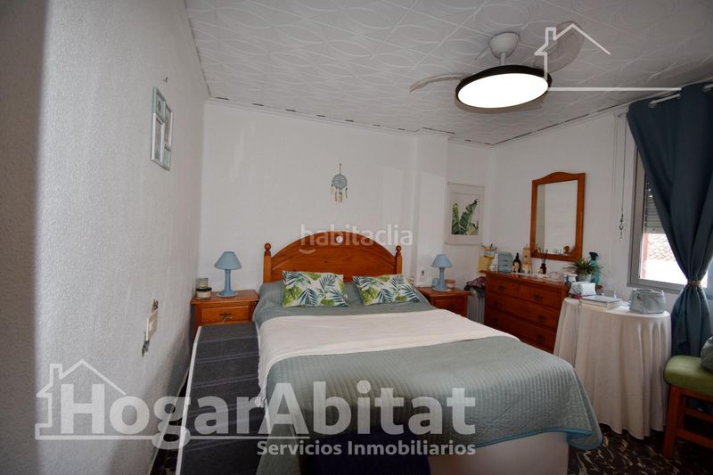 Foto 82310022-733b-4e29-802a-bb78a0345e44. Pis a Almoines