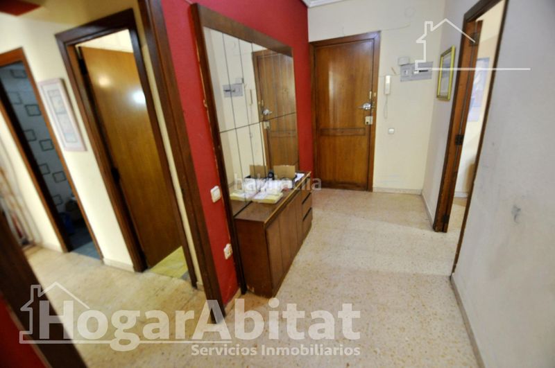Foto 1afea145-9ed5-419c-abb3-09ea2e1f4156. Pis amb calefacció aparcament a Ciutat Jardí Valencia