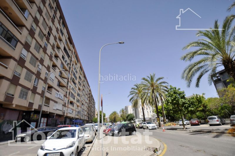 Foto 1eb7dabd-adfb-46c7-8c91-2b29715947f2. Pis amb calefacció aparcament a Ciutat Jardí Valencia