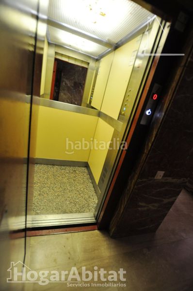 Foto abd18bd3-86d2-49d6-a684-0a15f6c7f188. Pis amb calefacció aparcament a Ciutat Jardí Valencia