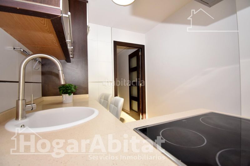 Foto 0a252f0e-9e50-4b0d-adfe-51decb6fbd9c. Àtic amb calefacció a Albal