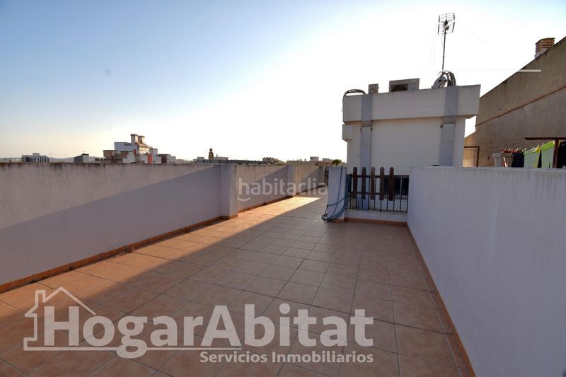 Foto 5fe28c37-0fb1-444f-b87d-6ce48646346f. Àtic amb calefacció a Albal
