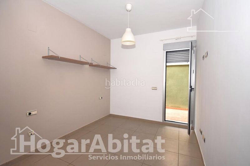 Foto faa37ed7-e8bd-4923-a924-822208f0b07e. Pis amb calefacció aparcament a Massamagrell