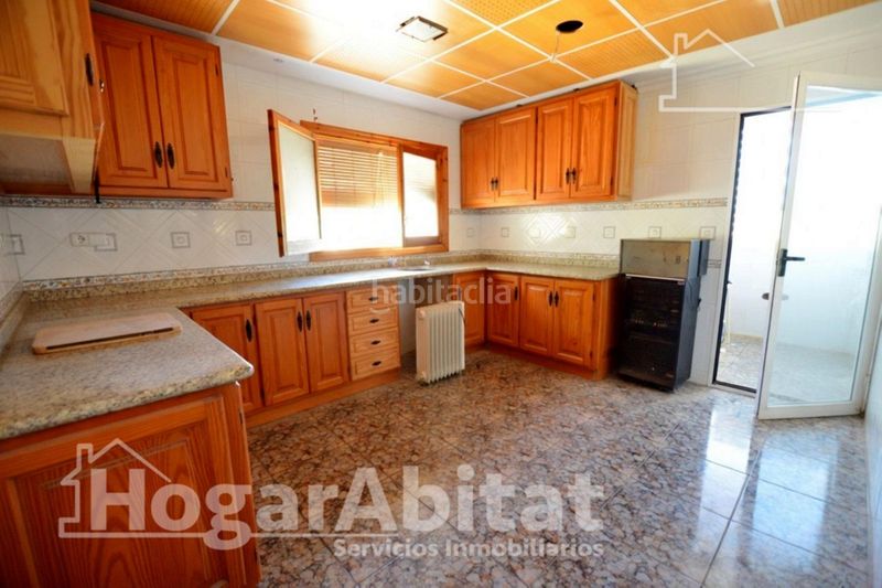 Foto a83ec696-5b34-4742-af88-9fc426638ec2. Xalet amb calefacció aparcament piscina a Valle del Sol Mutxamel