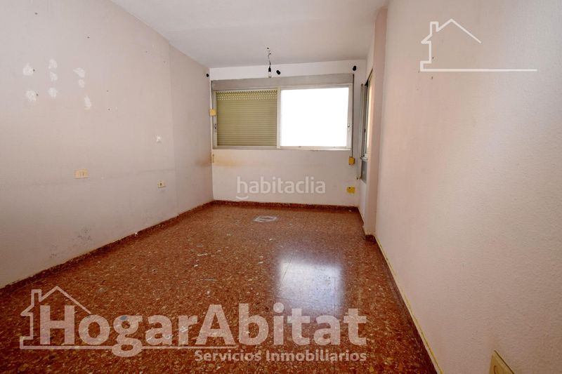 Foto 8e9446f8-df26-4787-ae0a-52a460da4f2c. Pis amb aparcament a Soternes Valencia