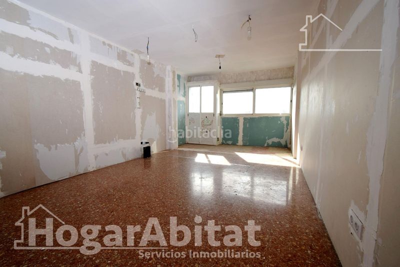 Foto fcf77804-ff0a-4d11-a01a-ec40631f2cbb. Pis amb aparcament a Soternes Valencia