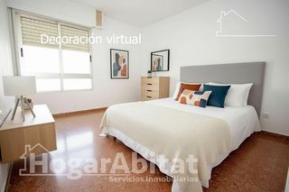Flat  Avenida cid. Amplio y exterior con garaje, para hacer a tu gusto, sobre la av