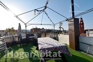 Haus  Calle doctor juan rica. Espectacular casa reformada y amplia con terraza