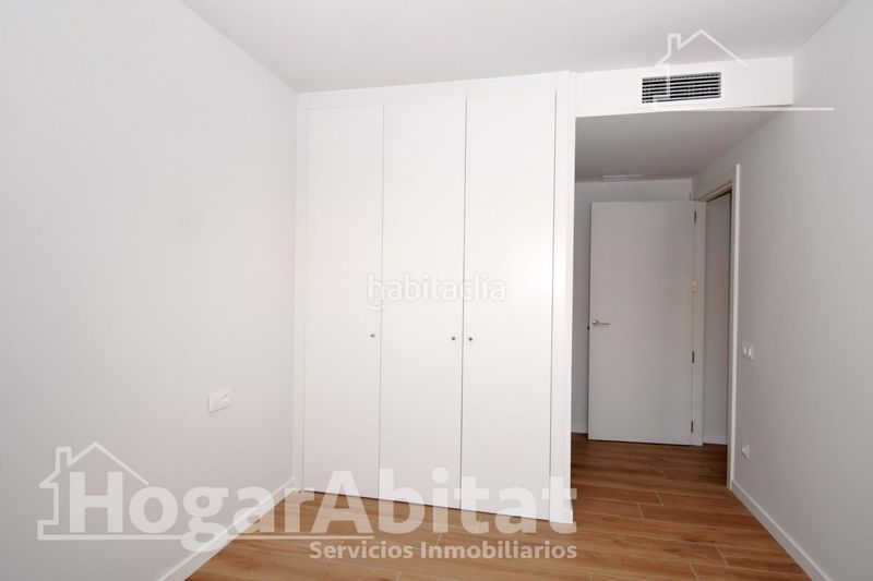 Foto b7e5eb06-fa9a-47b2-99b2-da940e60d7cc. Pis amb calefacció aparcament piscina a Quart de Poblet