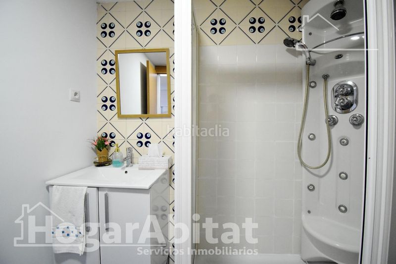 Foto 9b7396a7-098c-4133-bd58-4e79920e5999. Pis a Corea Gandia