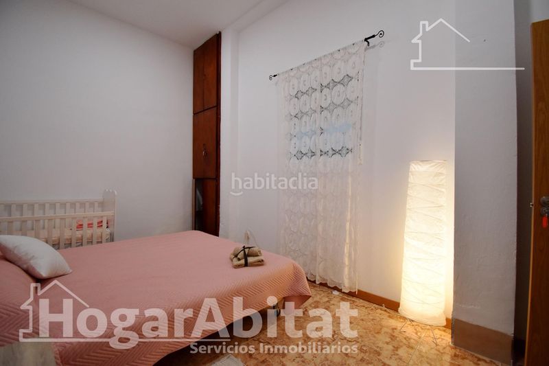 Foto e6463ab3-1571-4a7f-8640-17b07b3c6437. Pis a Corea Gandia