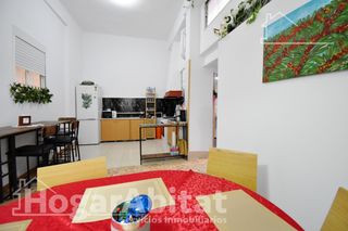 Flat  Calle ferrocarril d'alcoi. Centro de gandia! bajo muy amplio con terraza y trastero