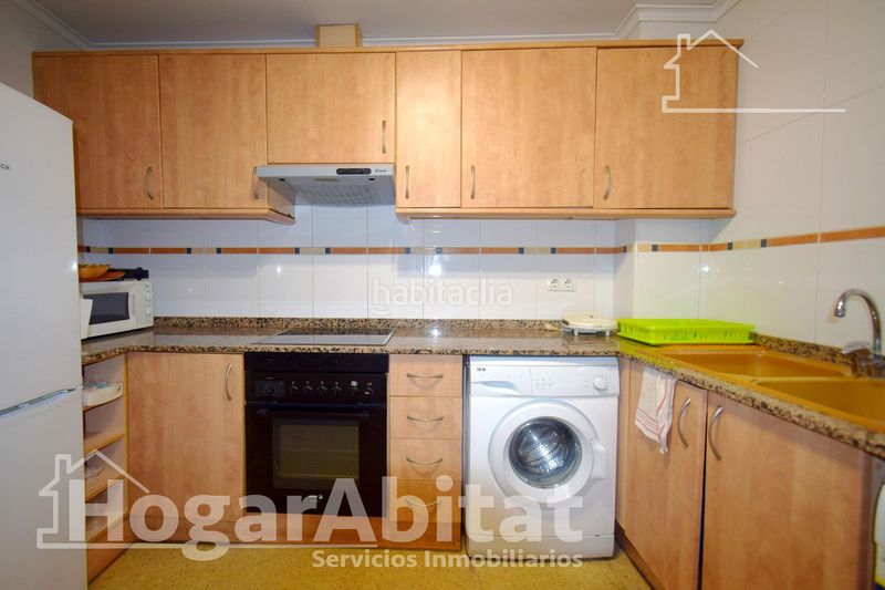 Foto 4b3fb585-bc4b-4c79-9dec-eaf503ac0a8f. Pis amb aparcament a Las Islas Sagunt