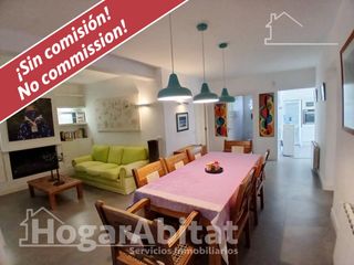 Chalet en Alfara de Algimia. Chalet con 4 viviendas, terraza, garaje y barbacoa