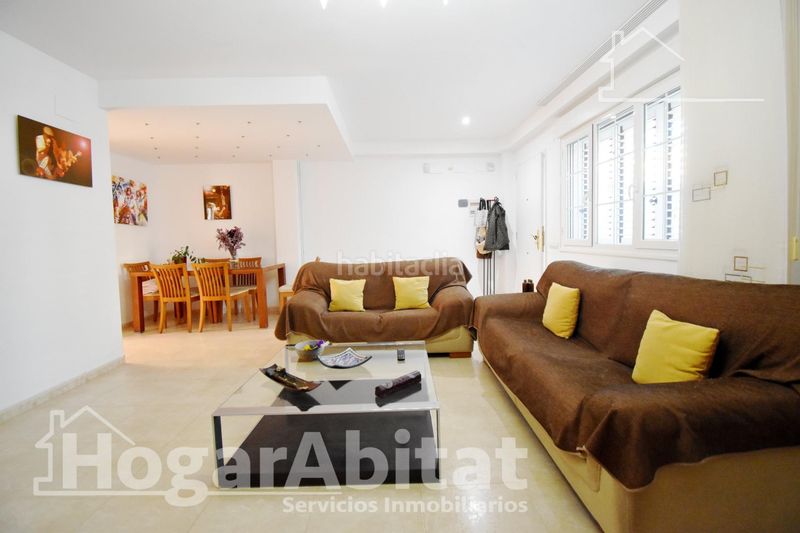 Foto a639581c-ce80-474d-a9b0-1840684857b8. Casa adossada amb calefacció aparcament piscina a Cullera