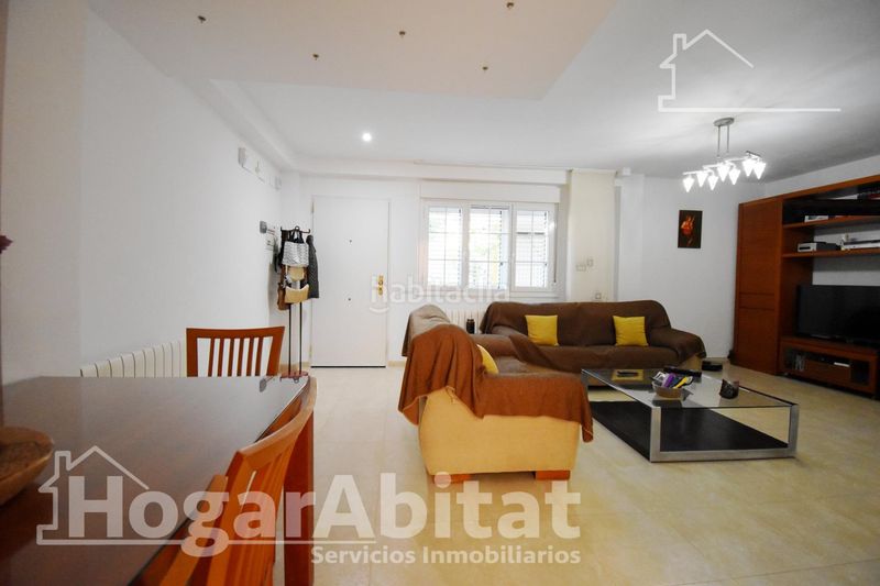 Foto a655c9fc-7af7-4b89-9c42-ac0188c1d166. Casa adossada amb calefacció aparcament piscina a Cullera