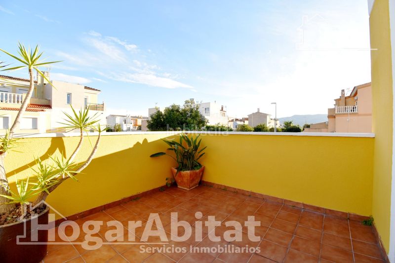 Foto e29e3556-46e2-4213-8129-b2c3d62ac442. Casa adossada amb calefacció aparcament piscina a Cullera
