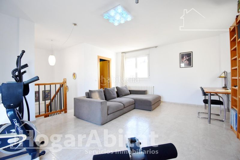 Foto f9b15bb0-afda-4736-80ed-96a67c855aab. Casa adossada amb calefacció aparcament piscina a Cullera