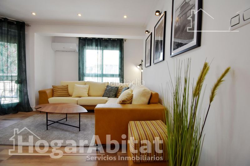 Foto 4dde78ca-5bdd-47ff-b107-c25d395c6780. Pis a pueblo de Cullera Cullera
