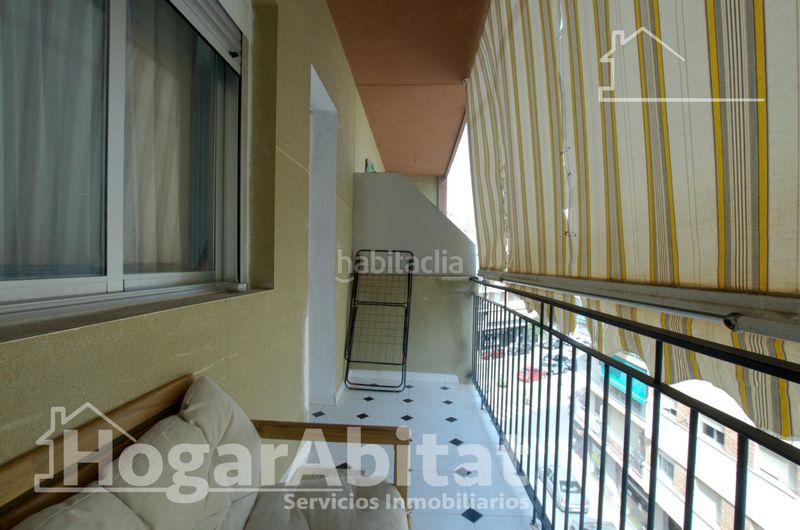Foto 0d62a3a0-c8e6-455c-9557-3eded4cd653b. Pis a pueblo de Cullera Cullera
