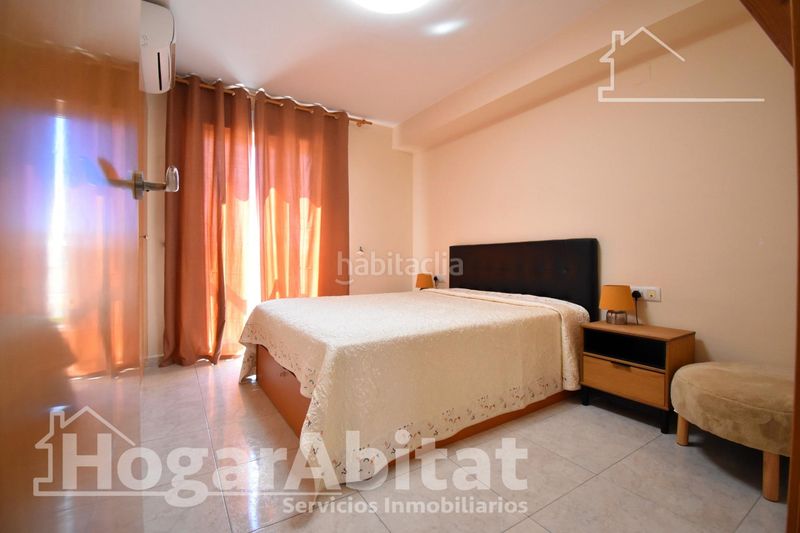 Foto 98fb6be2-9882-411e-b9b2-c28fa25e459b. Pis amb calefacció a Centro Urbano Dénia