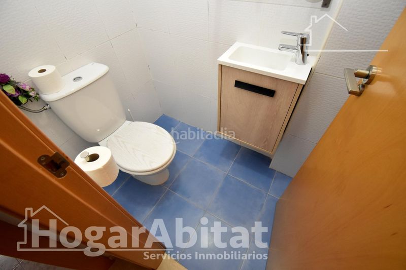 Foto 822ded38-c9a9-447c-a067-ff0f364ecca2. Casa adossada amb aparcament piscina a Playa-Ben Afeli Almazora / Almassora