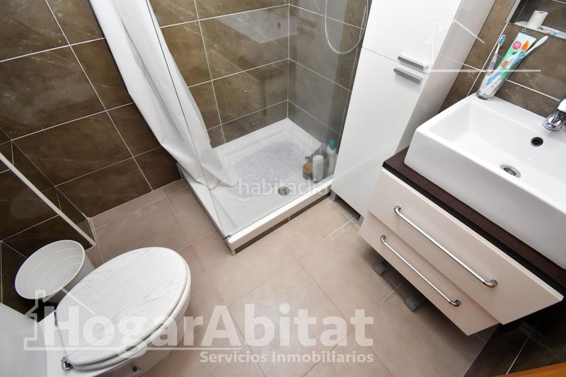 Foto f3d1c09b-b82f-4bc1-9520-66b48309b1e7. Casa adossada amb aparcament piscina a Playa-Ben Afeli Almazora / Almassora