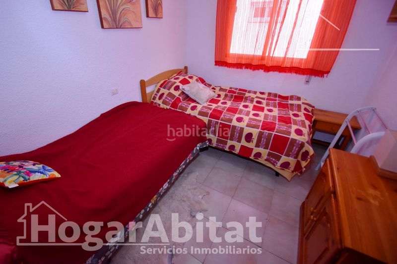 Foto 7cb44b37-aa67-4bc4-8c95-113eaa1cc89c. Casa adossada a Playa Morros de Gos Oropesa del Mar