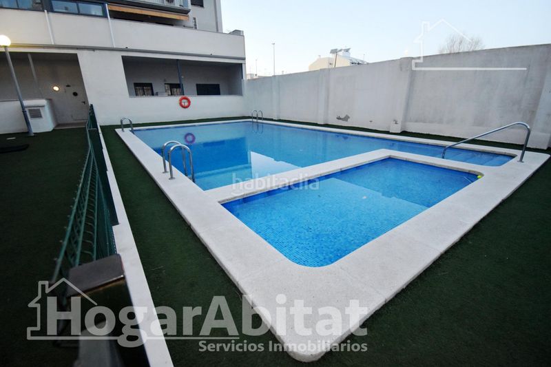 Foto 3f929328-74ff-4a35-945e-0bda4cab8547. Pis amb aparcament piscina a Centro Almazora / Almassora