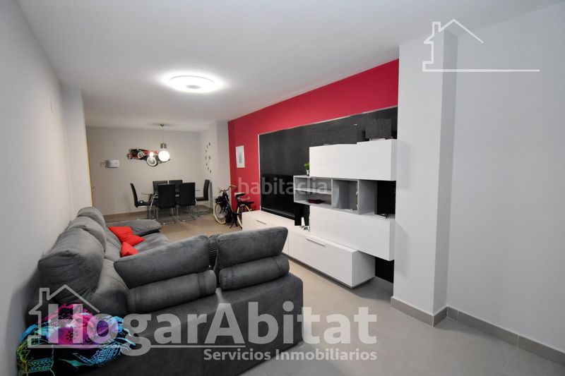 Foto af8aa440-62a1-40b2-a726-293801c6c2ce. Pis amb aparcament piscina a Centro Almazora / Almassora