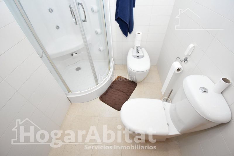 Foto d01a5957-8722-4029-8b17-9635bf672c2b. Pis amb aparcament piscina a Centro Almazora / Almassora