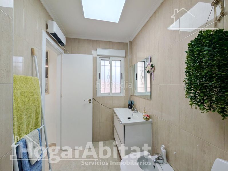 Foto 565b2758-99ff-420e-93f0-4a38c1dab751. Pis amb aparcament piscina a Los Arenales del Sol Elche / Elx