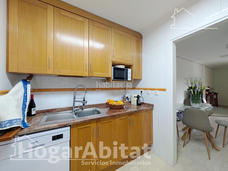 Foto f6cd9972-a75f-4840-966d-03d2b9127a42. Pis amb aparcament piscina a Los Arenales del Sol Elche / Elx
