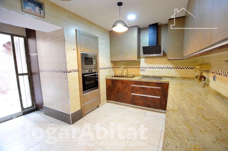 Foto 75f0e052-73fb-4550-b647-2391a8b0a42a. Casa adossada amb calefacció a Bellavista-Capiscol-Frank Espinós San Juan de Alicante