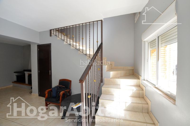 Foto ced1bcd5-4668-4398-bb43-2ec4250c8dd7. Casa adossada amb calefacció a Bellavista-Capiscol-Frank Espinós San Juan de Alicante