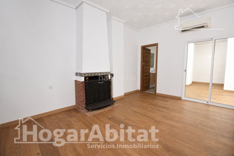Foto 05316b2b-0aa1-425a-a582-9ca264d08763. Casa amb calefacció a Catarroja