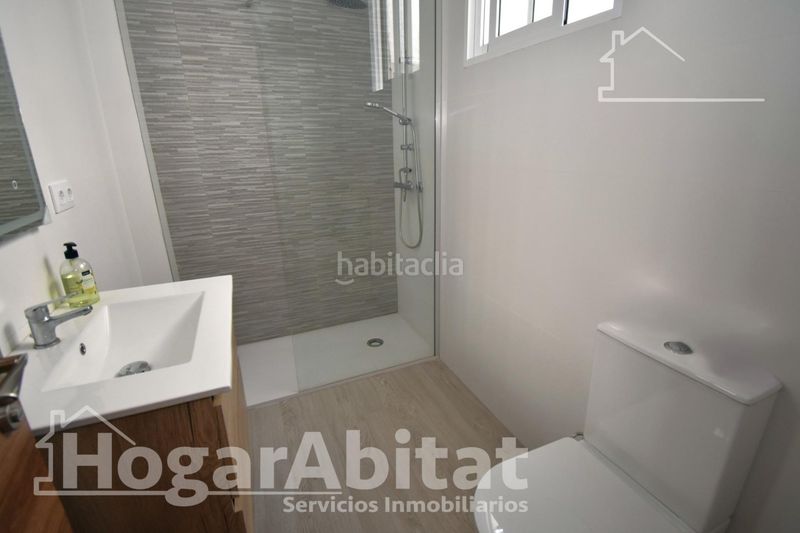 Foto 15595b21-b927-4d86-8f49-9924f8480194. Casa amb calefacció a Catarroja