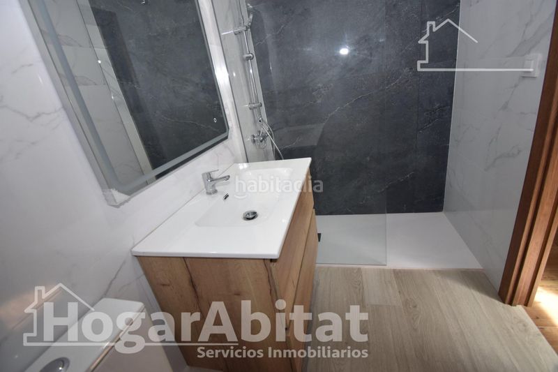 Foto 6c58201f-9202-41a5-9b27-6358d9ce38f4. Casa amb calefacció a Catarroja