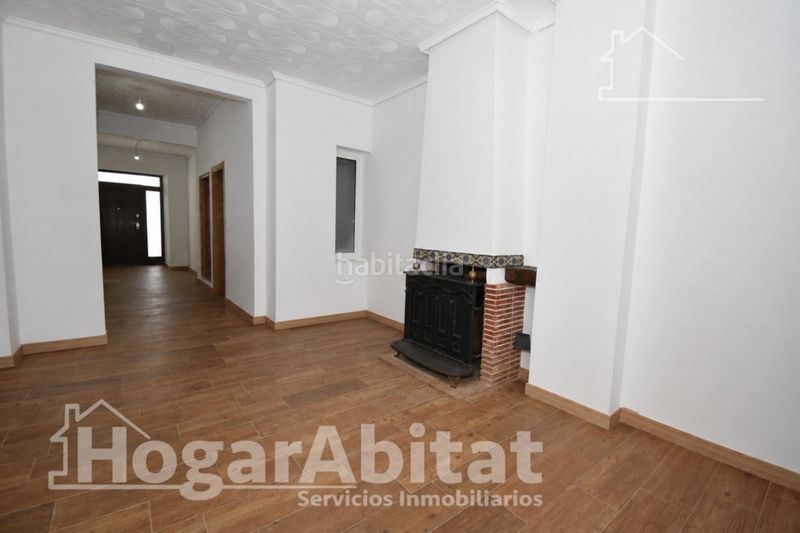 Foto 86301692-8223-45ef-b046-21ee996e7b55. Casa amb calefacció a Catarroja