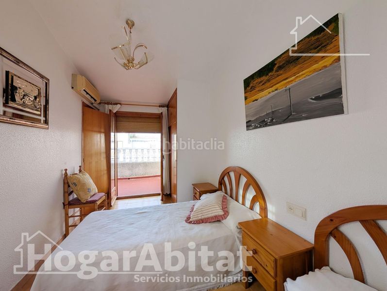 Foto 086f6039-e729-4380-8ffc-dc5c91b296e0. Casa amb aparcament a Playa Tamarit-Playa Lissa Santa Pola