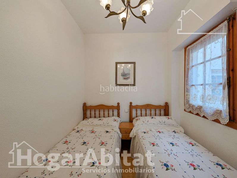 Foto 5693597c-aab4-4cc3-94f6-7f72751c368f. Casa amb aparcament a Playa Tamarit-Playa Lissa Santa Pola