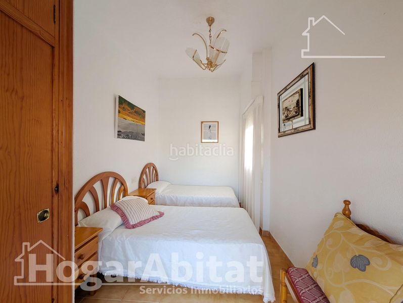 Foto 56981b3e-f5fa-4a9b-852b-7e5affcb57db. Casa amb aparcament a Playa Tamarit-Playa Lissa Santa Pola