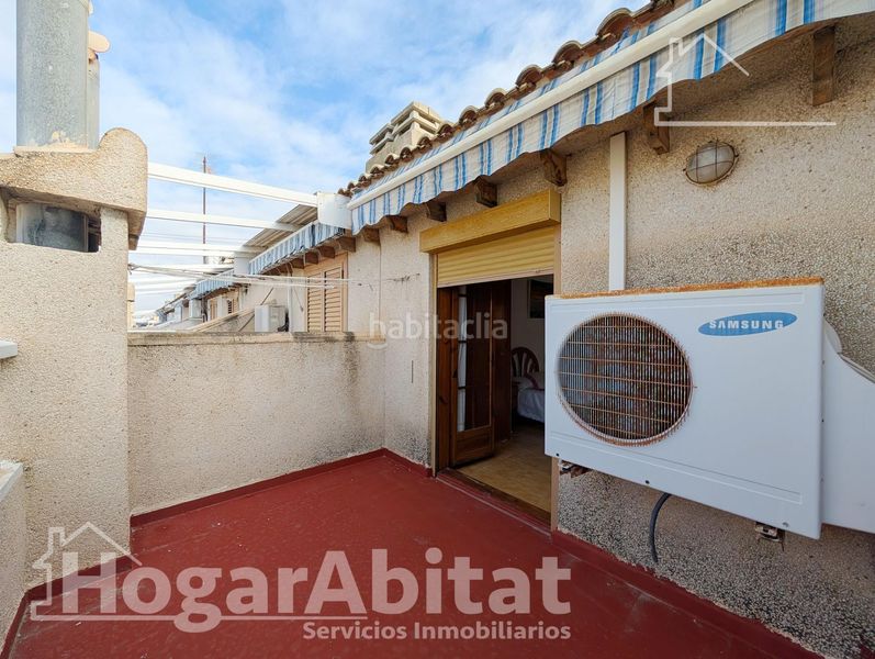Foto c018f171-f580-4fea-80dd-d40e51e454a7. Casa amb aparcament a Playa Tamarit-Playa Lissa Santa Pola