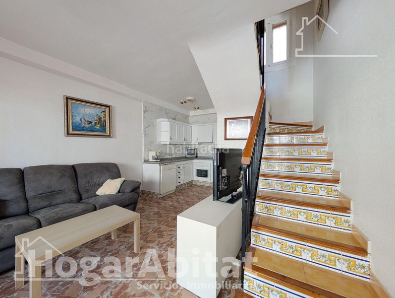 Foto c2e8ac9c-0419-4185-a00c-6bb0f985aebd. Casa amb aparcament a Playa Tamarit-Playa Lissa Santa Pola